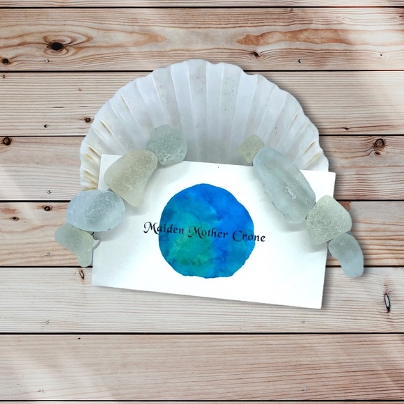 Handmade Beach Glass and Seashell Barrette Pack - Picture 4 of 4